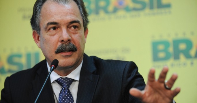 13d889d19182e3464d124f7344b734bd_aloizio_mercadante