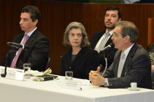 Foto-Alberto-RuyCRUB e STJ