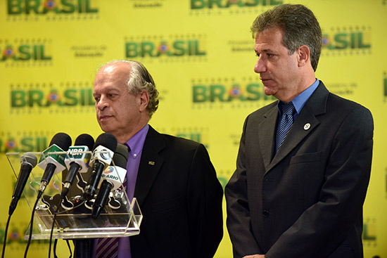 not_10072015_coletiva