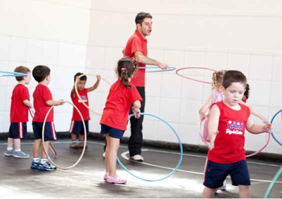 educacao-fisica-escola-faz-de-conta-aula-especial
