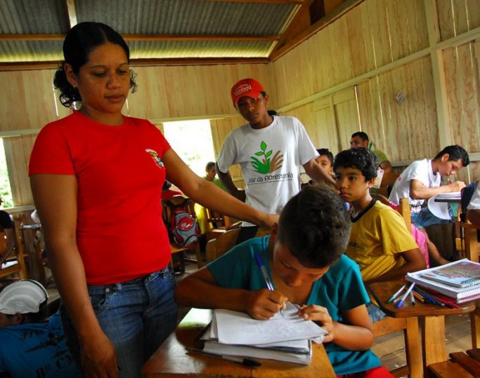 out_2010_asas_da_florestania_foto_angela_peres_01