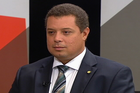 img201502111640246002466