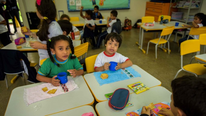 pessoas_com_deficiencia_na_escola