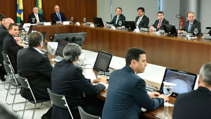 not_31082016_reuniao