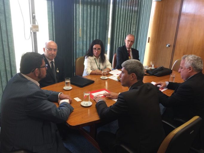 f499948b-e503-425d-815a-6a95ce6b02f8