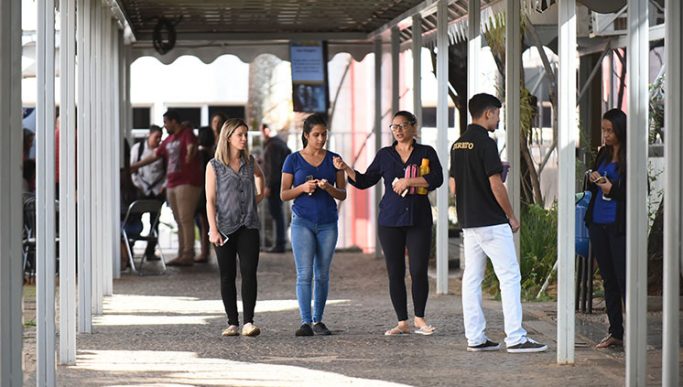 estudantes_documentacao